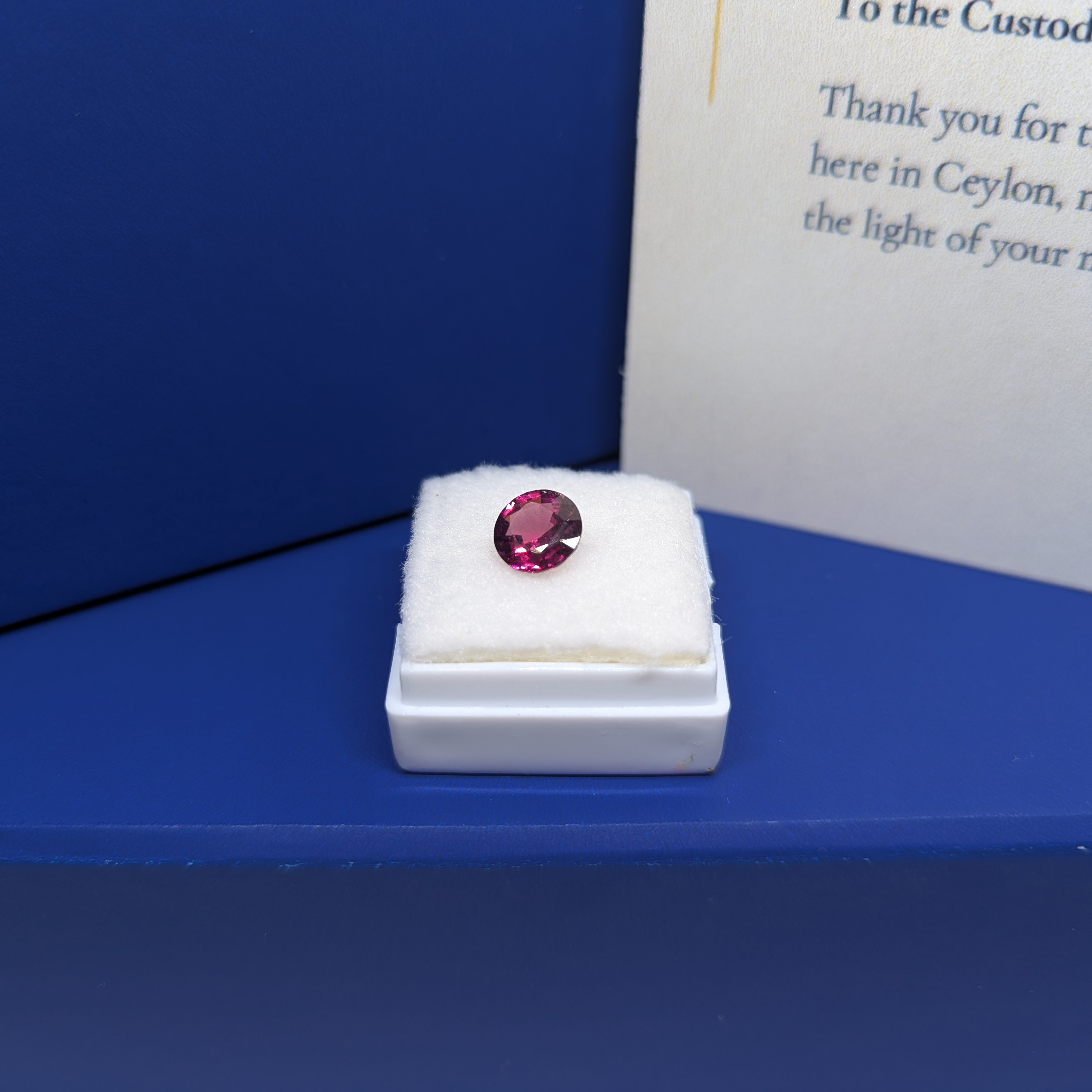 Round Purple Garnet thumbnail 2